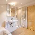 Haus Huis'n בית הארחה 3*