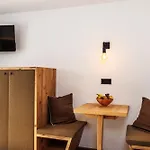 Haus Huis'n גראינאו