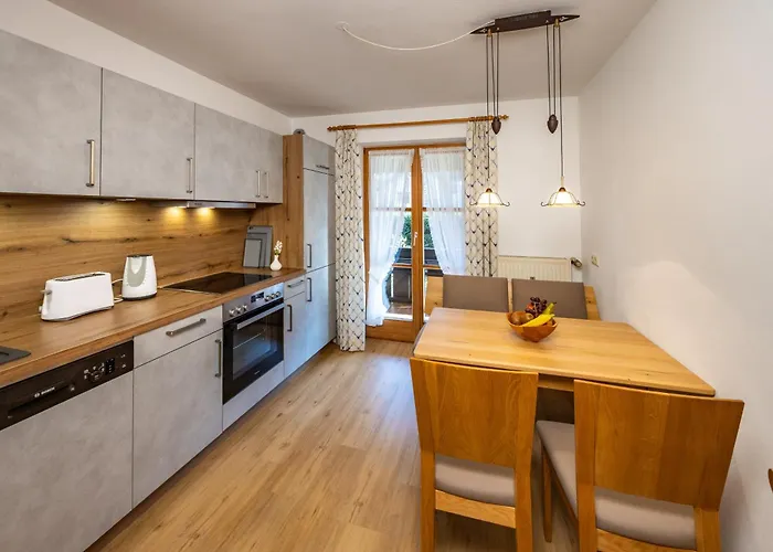 Haus Huis'n בית הארחה
