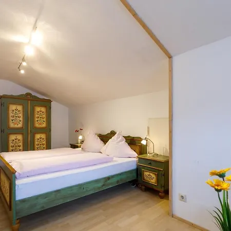 Haus Huis'n Guest house Grainau