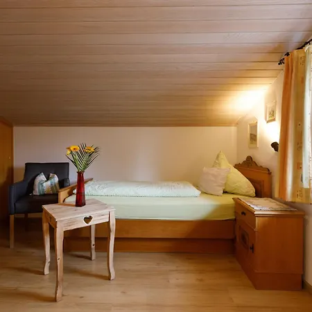 Haus Huis'n * غرينو