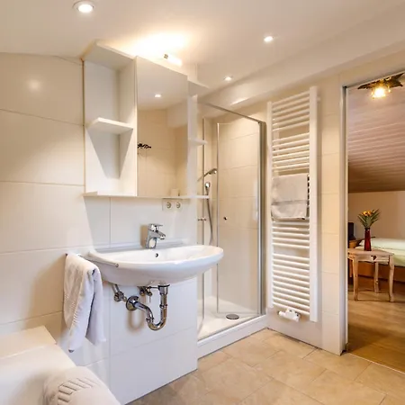 بيت ضيافة Haus Huis'n