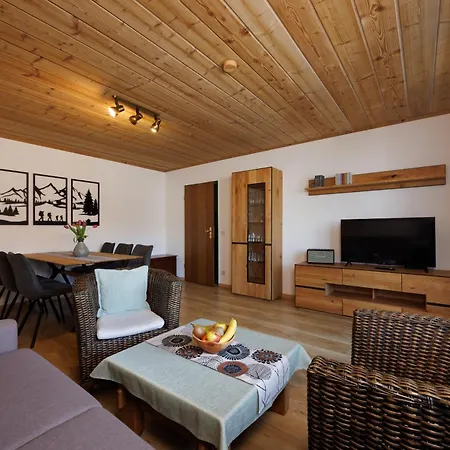Haus Huis'n Guest house Grainau